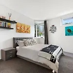 Exquisite Family Home Near Coogee Beach